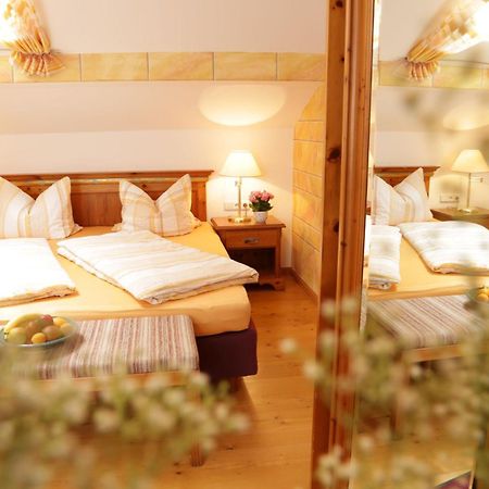 Lindlweberhof Hotel Rosenheim Bagian luar foto