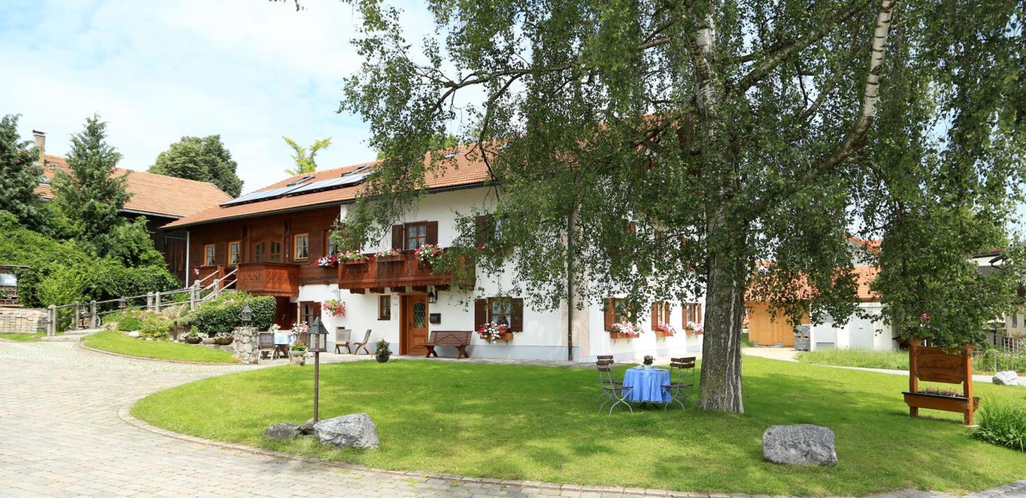 Lindlweberhof Hotel Rosenheim Bagian luar foto
